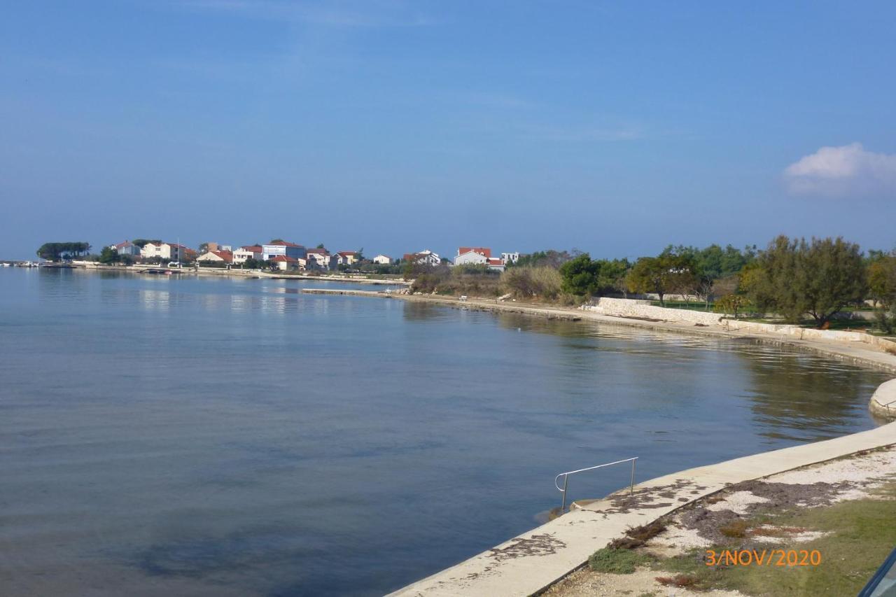 Jimmys Beach direkt am Meer mit Pool Privlaka  Exterior foto