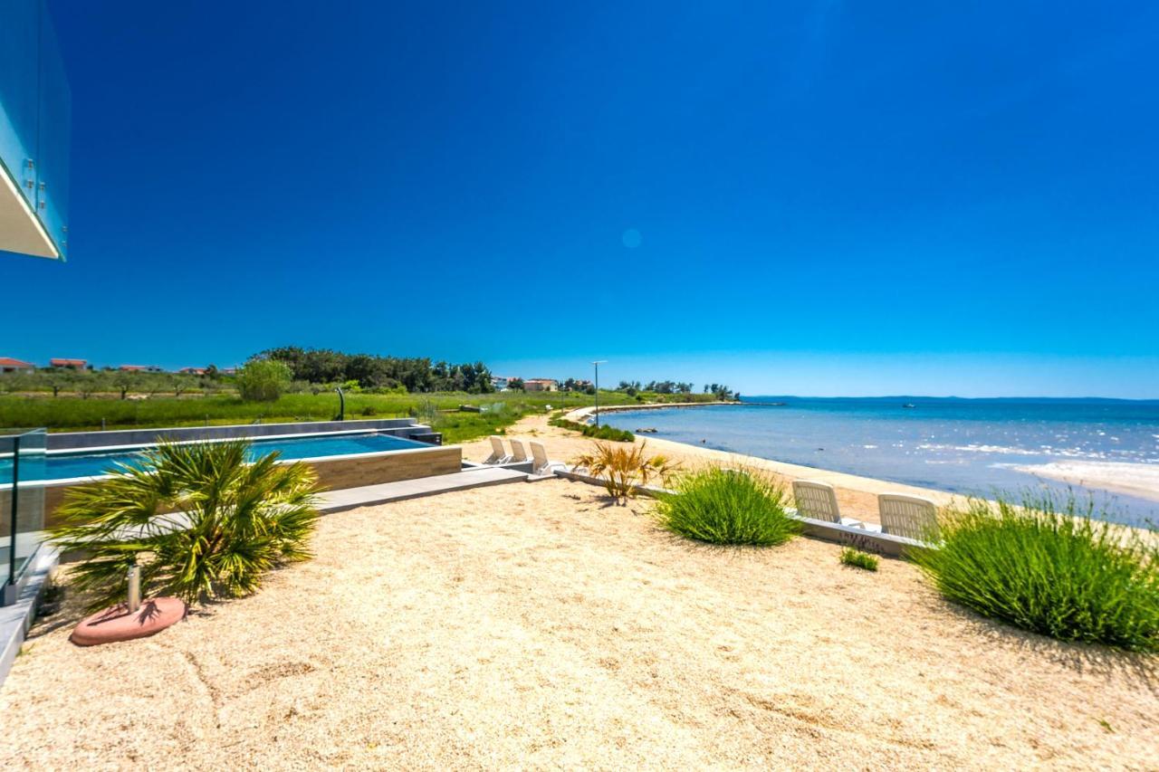 Jimmys Beach direkt am Meer mit Pool Privlaka  Exterior foto